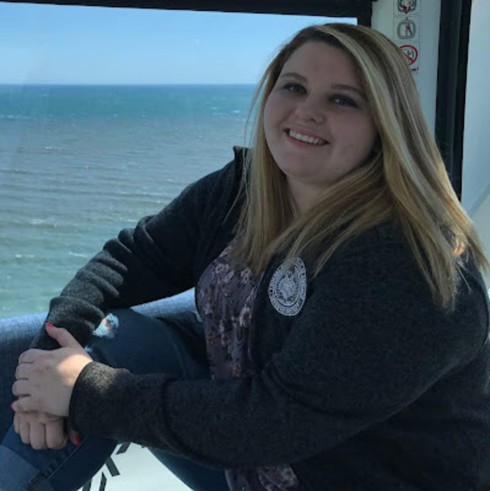 Meet your Posher, Haley